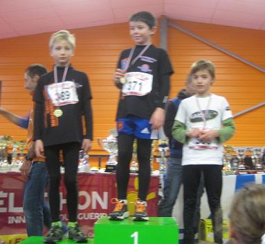 podium-10kmcanal-2012-axel